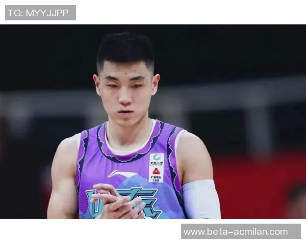 高诗岩：从篮球新星到职业生涯的转折点与未来展望