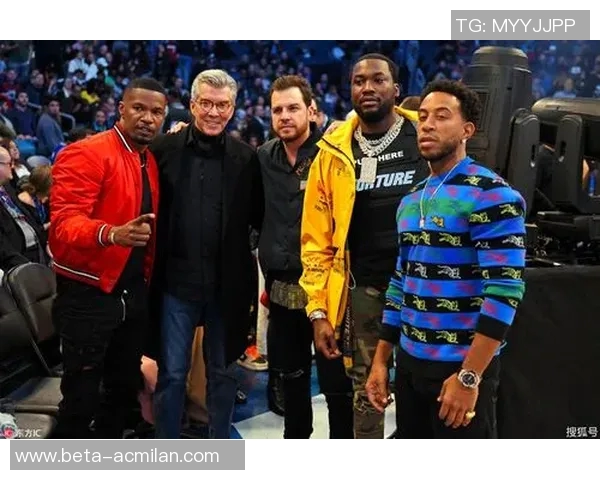 北美全明星篮球盛典揭幕球星云集点燃激情赛季的巅峰对决